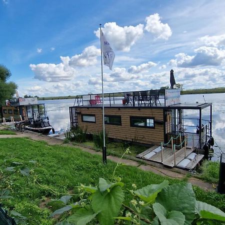 Hausboote Unteres Odertal Hausboot Kranich Otel Schwedt Dış mekan fotoğraf